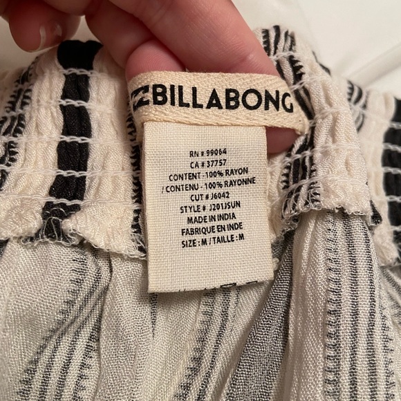 Billabong shorts - Picture 2 of 5